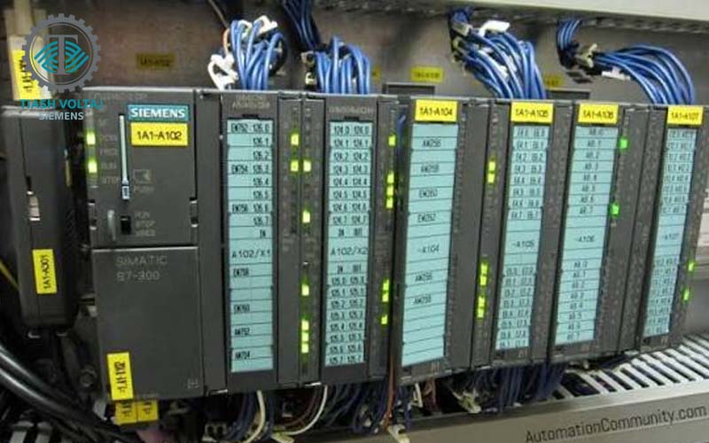 مفهوم چراغ های وضعیت PLC زیمنس